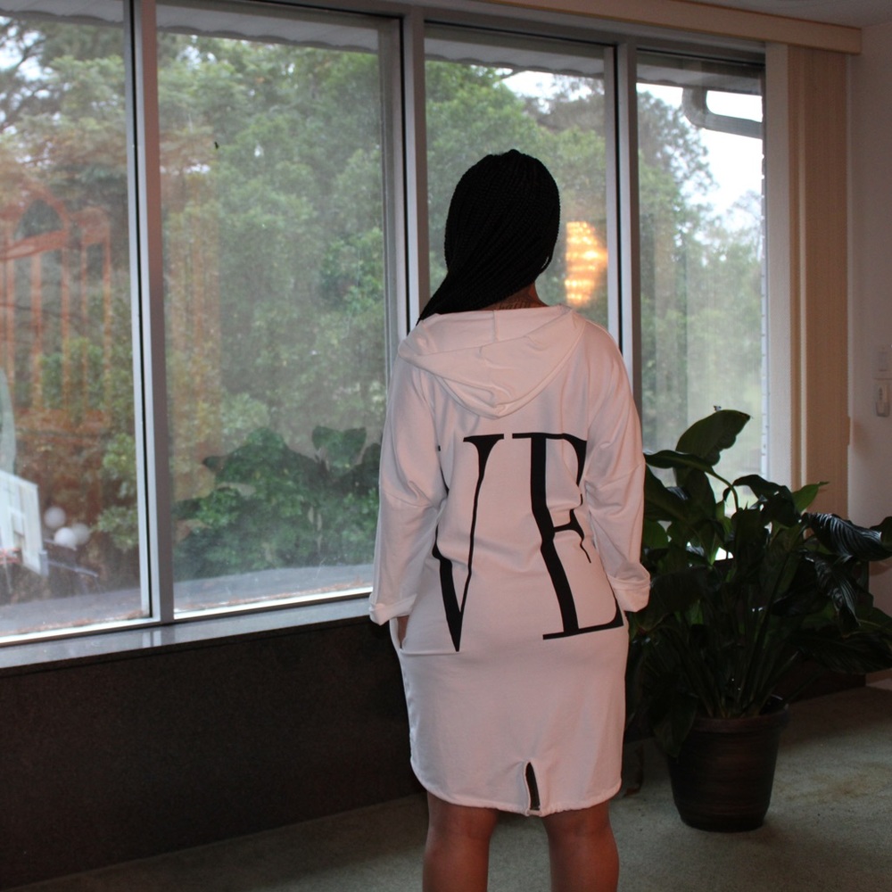 ☽ SOLD OUT Off White Love Hoodie Dress - Picture 4 of 16